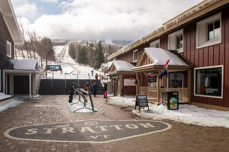 Black Bear Lodge At Stratton Mountain image