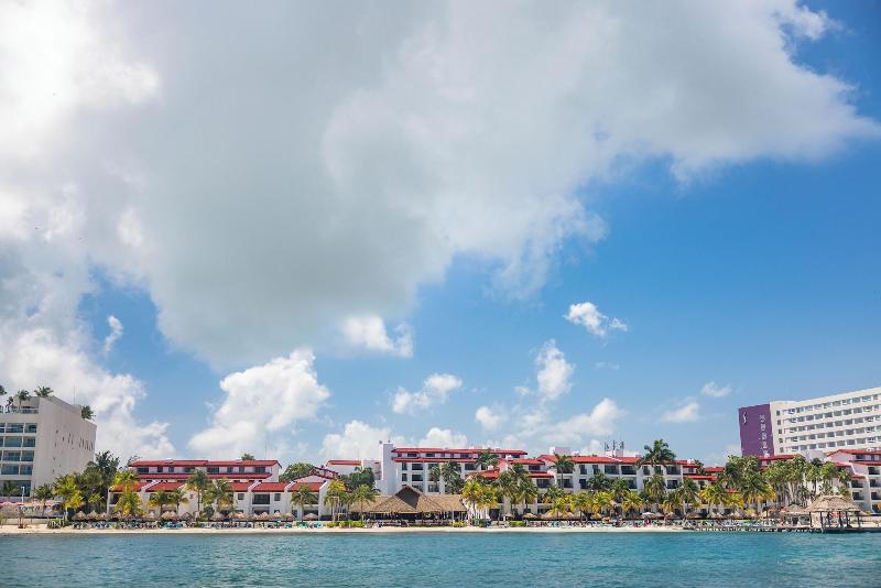 The Royal Cancun All Villas Resort image