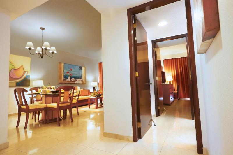 The Royal Cancun All Villas Resort image