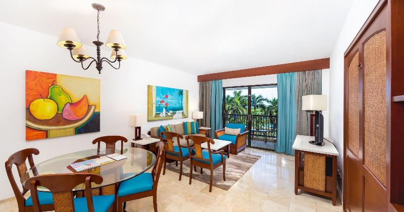The Royal Cancun All Villas Resort image