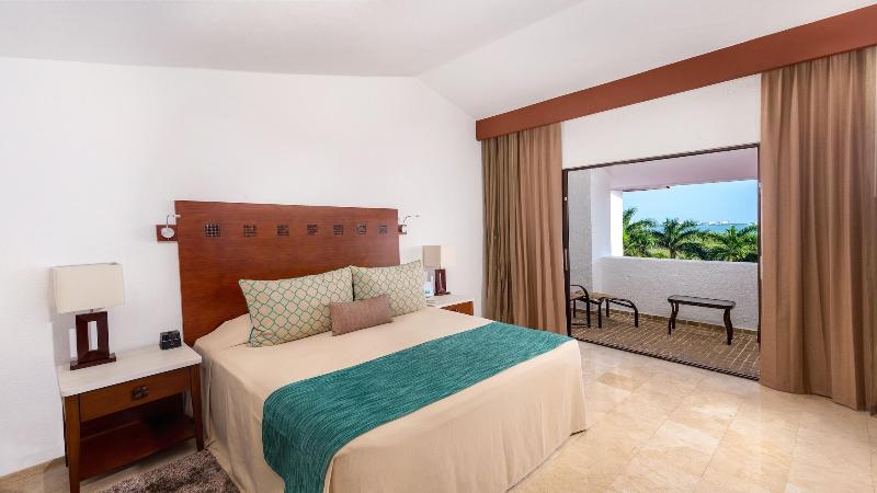 The Royal Cancun All Villas Resort image