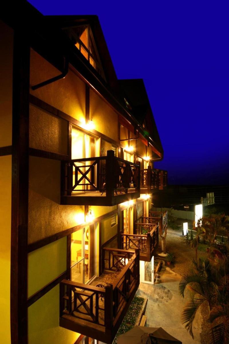 Pulicity B&B 4