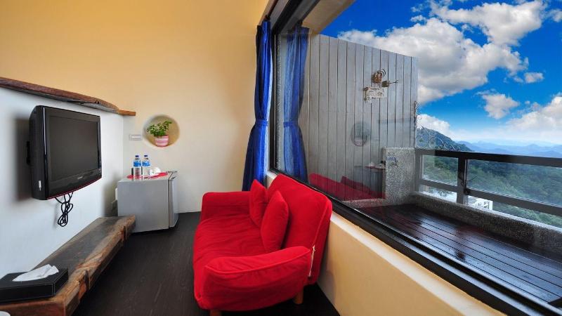 Sunnyroom image