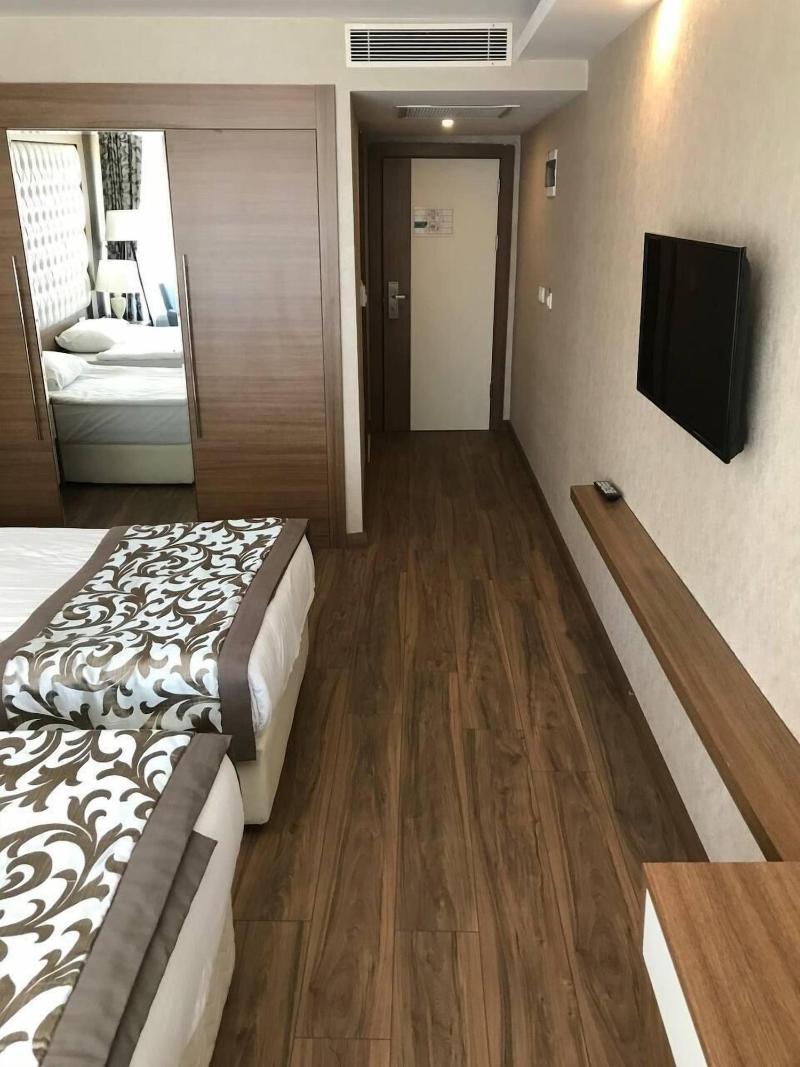 Esila Hotel image