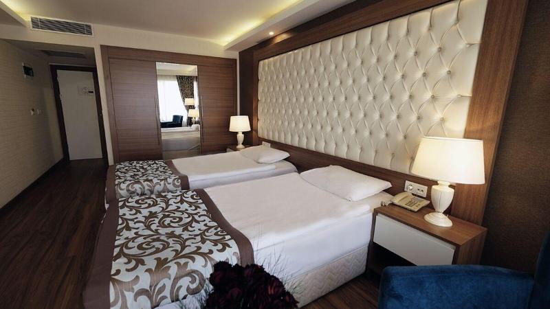 Esila Hotel image
