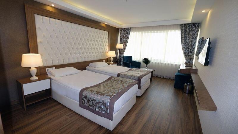 Esila Hotel image