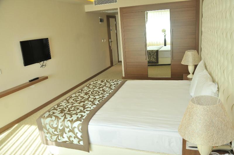 Esila Hotel image