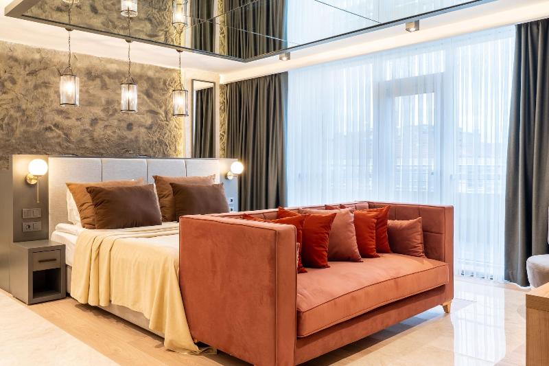 Esila Hotel image