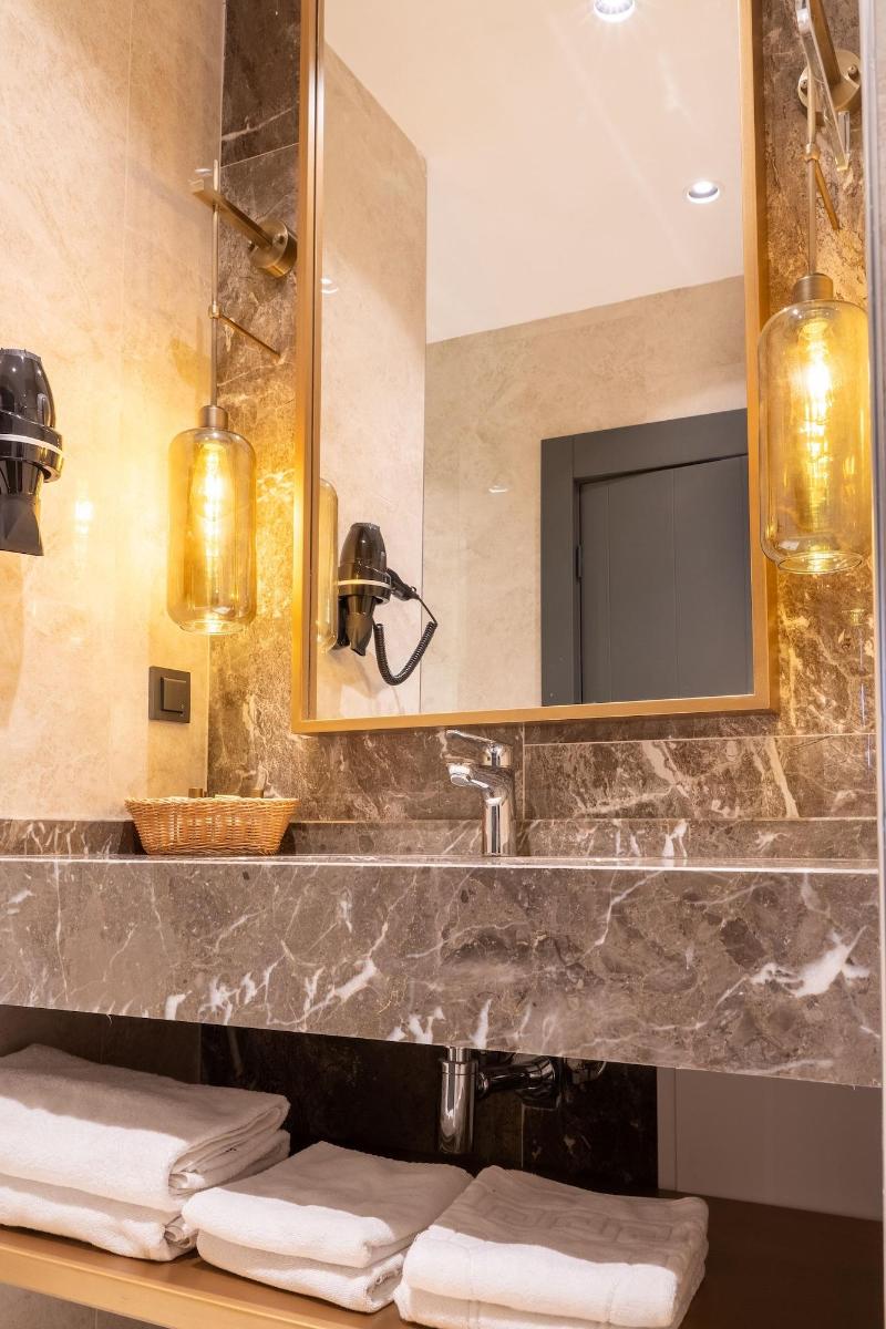 Esila Hotel image