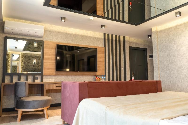 Esila Hotel image