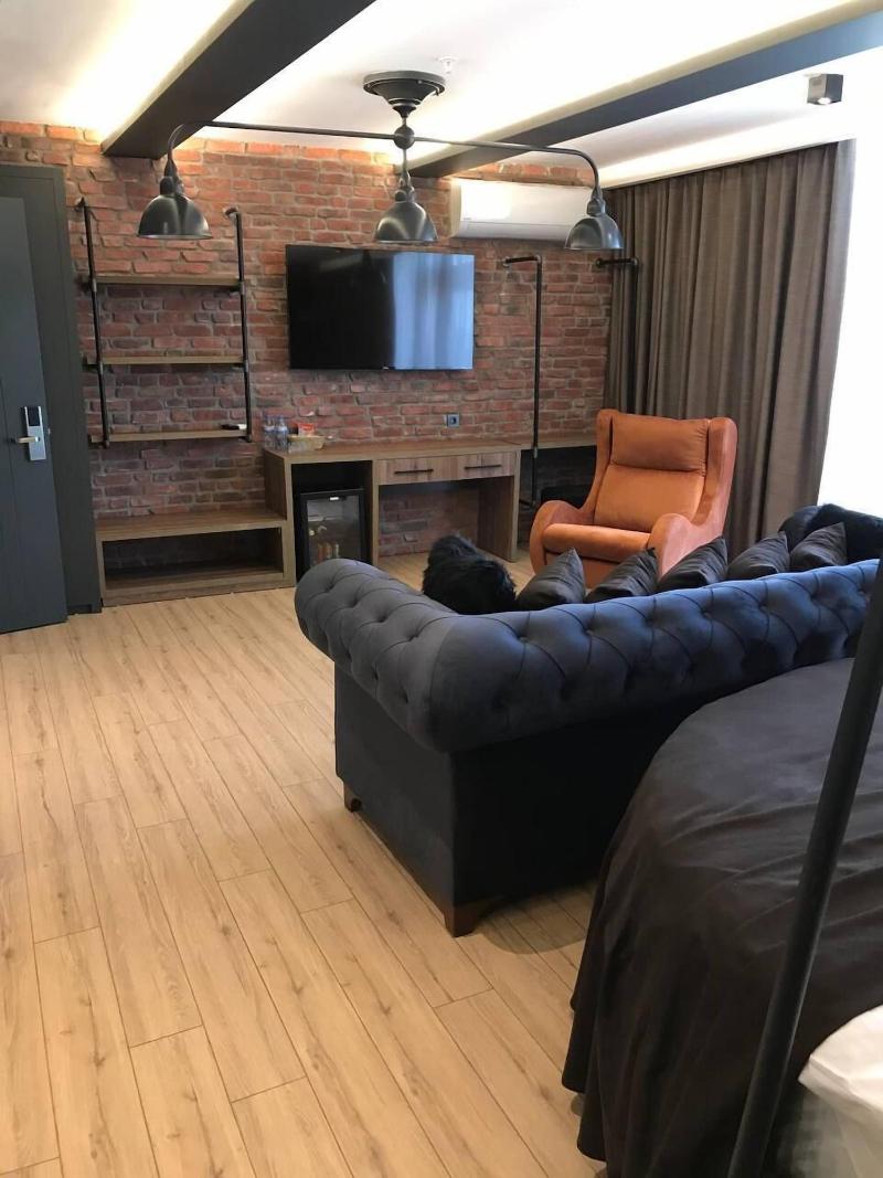 Esila Hotel image