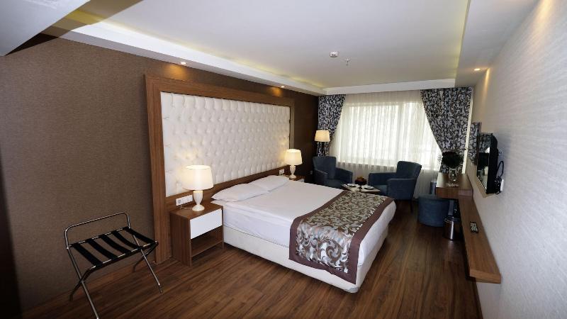 Esila Hotel image