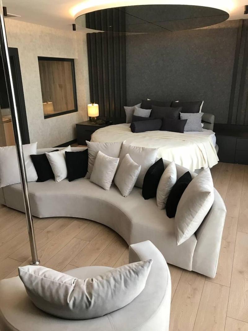 Esila Hotel image