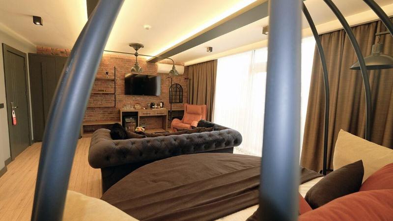 Esila Hotel image