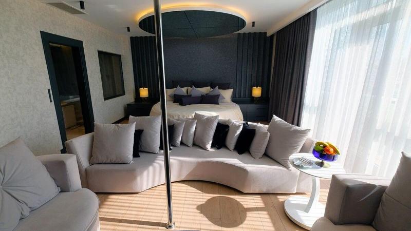 Esila Hotel image