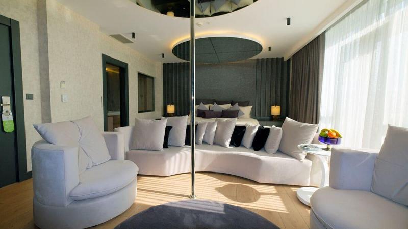Esila Hotel image