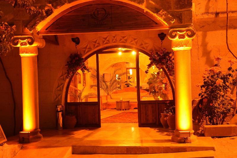 Sarıhan Cave Hotel image