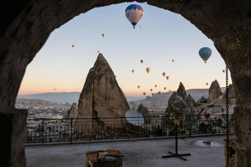 Sarıhan Cave Hotel image