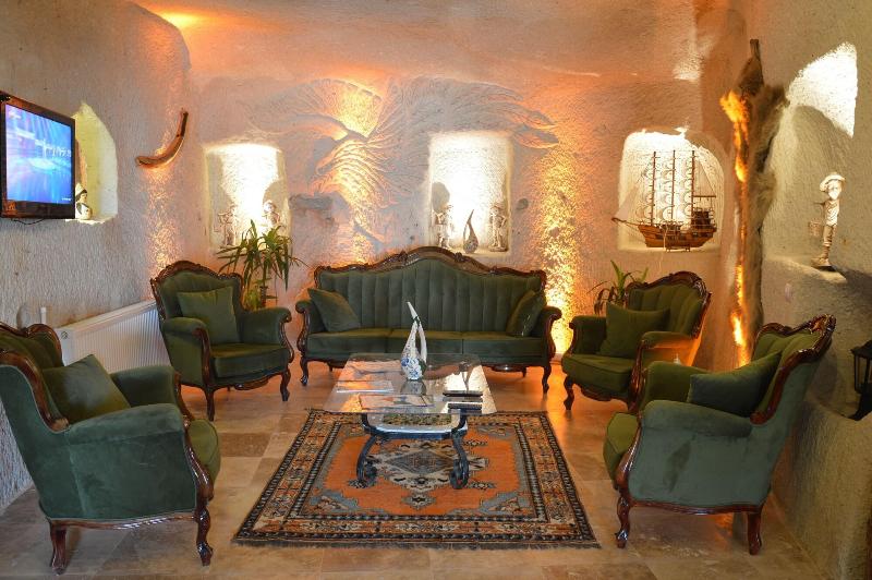 Sarıhan Cave Hotel image