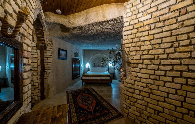 Sarıhan Cave Hotel image