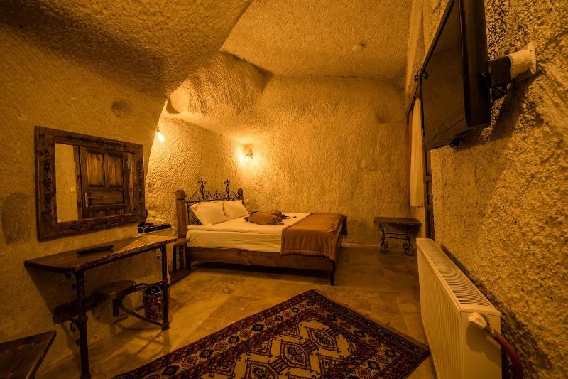 Sarıhan Cave Hotel image