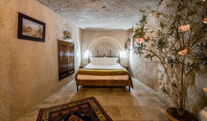 Sarıhan Cave Hotel image