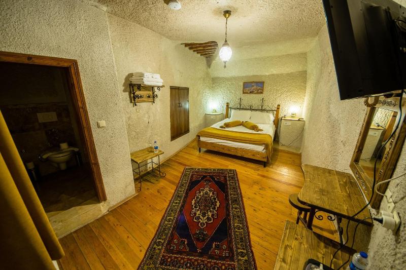 Sarıhan Cave Hotel image