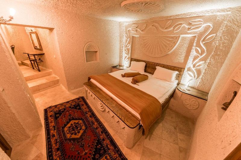 Sarıhan Cave Hotel image