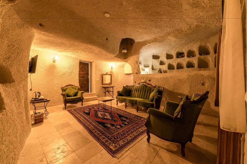 Sarıhan Cave Hotel image
