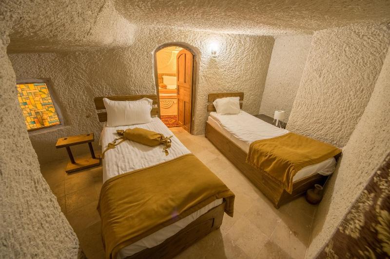 Sarıhan Cave Hotel image