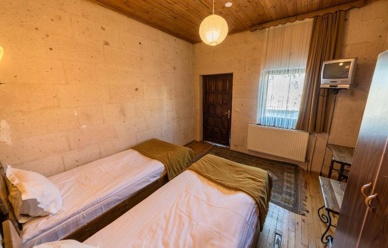 Sarıhan Cave Hotel image
