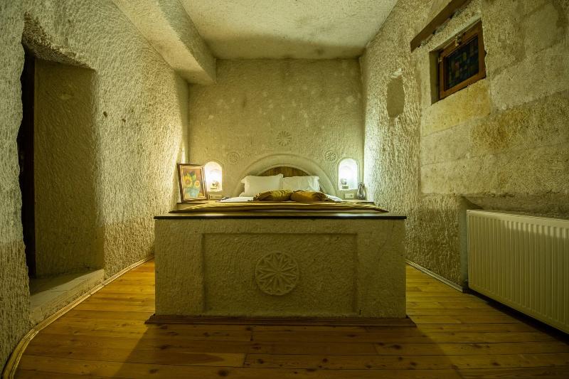Sarıhan Cave Hotel image
