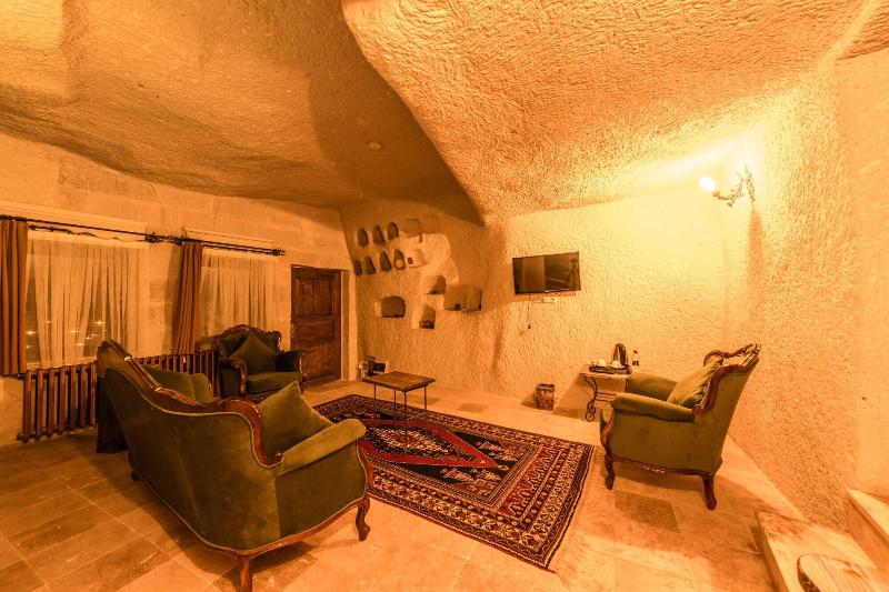 Sarıhan Cave Hotel image