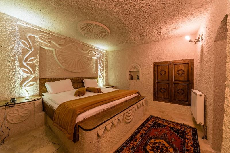 Sarıhan Cave Hotel image