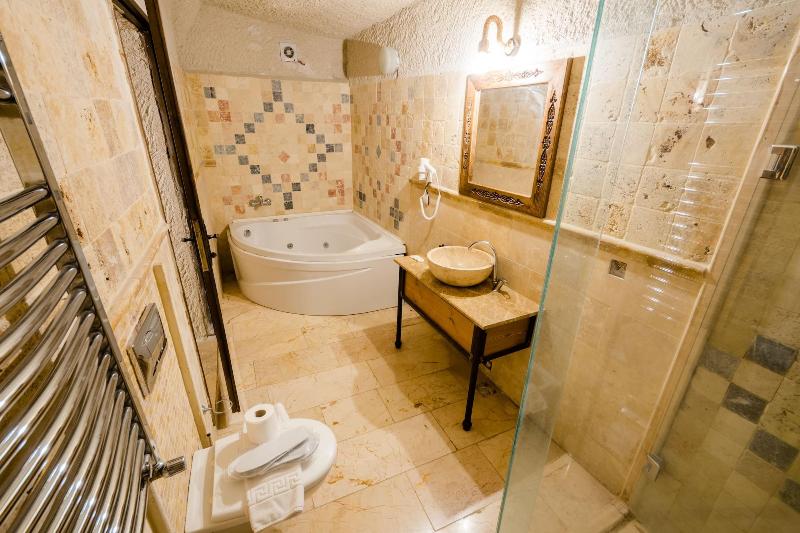 Sarıhan Cave Hotel image