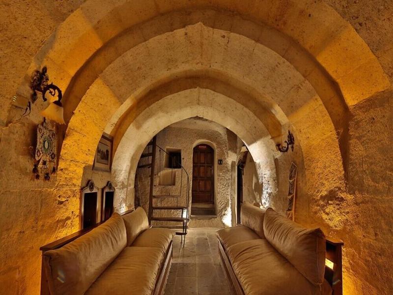 Travel Inn Cave Hotel image