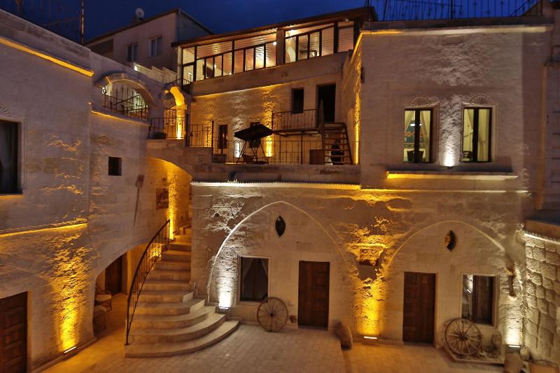Mystic Cave House Hotel — exterior view