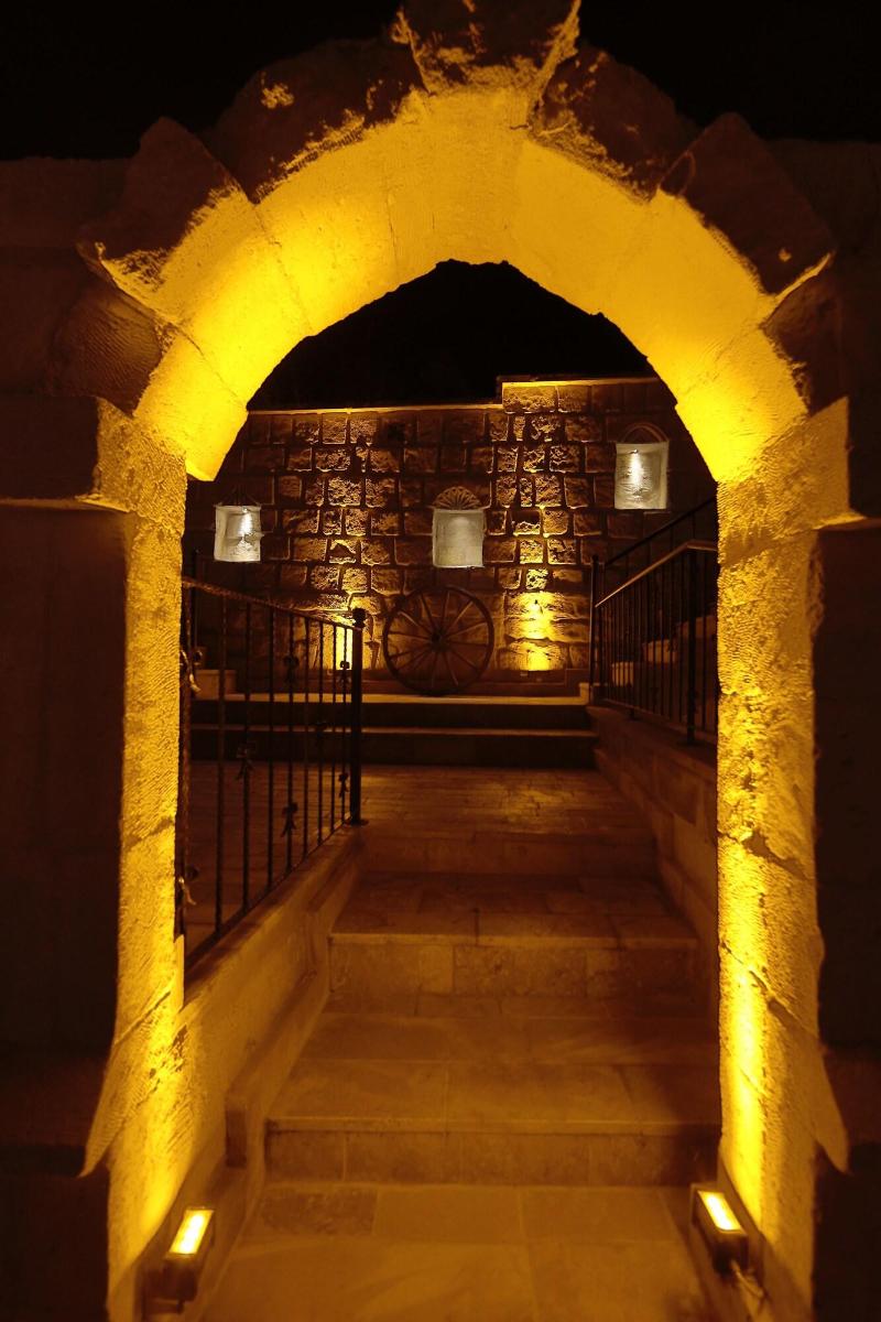 Mystic Cave House Hotel image