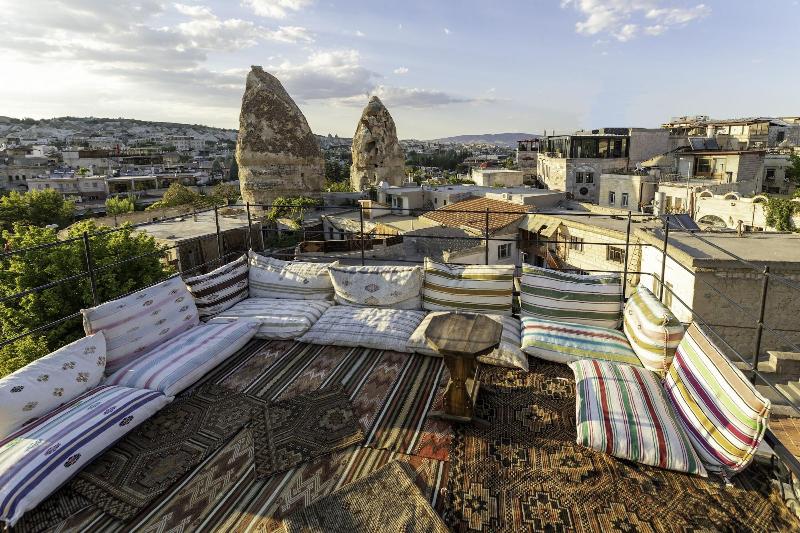 Mystic Cave House Hotel image