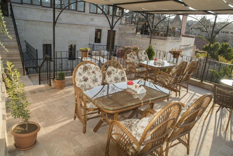 Mystic Cave House Hotel image