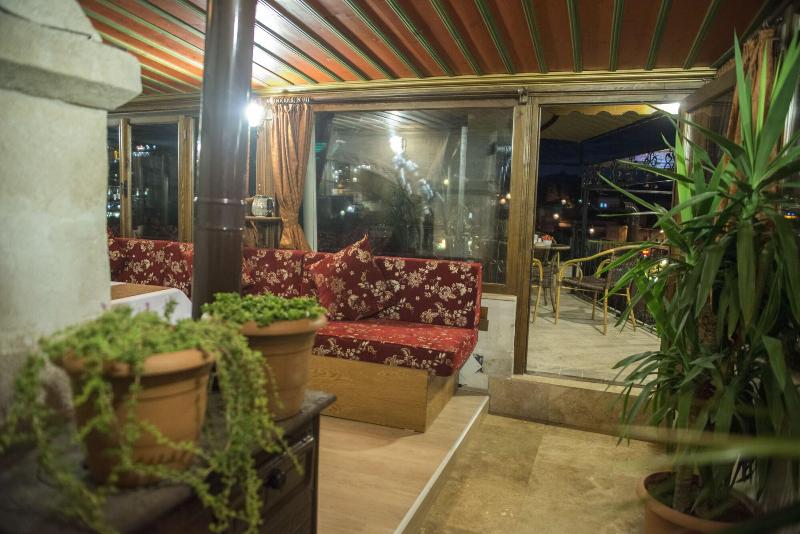 Mystic Cave House Hotel image