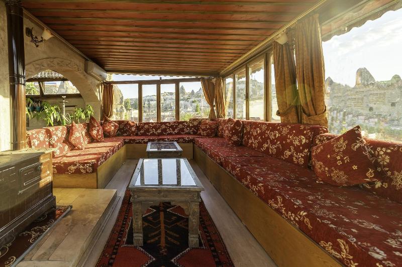 Mystic Cave House Hotel image