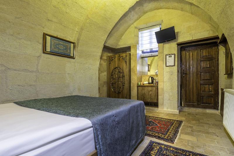 Mystic Cave House Hotel image