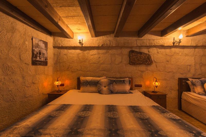 Mystic Cave House Hotel image