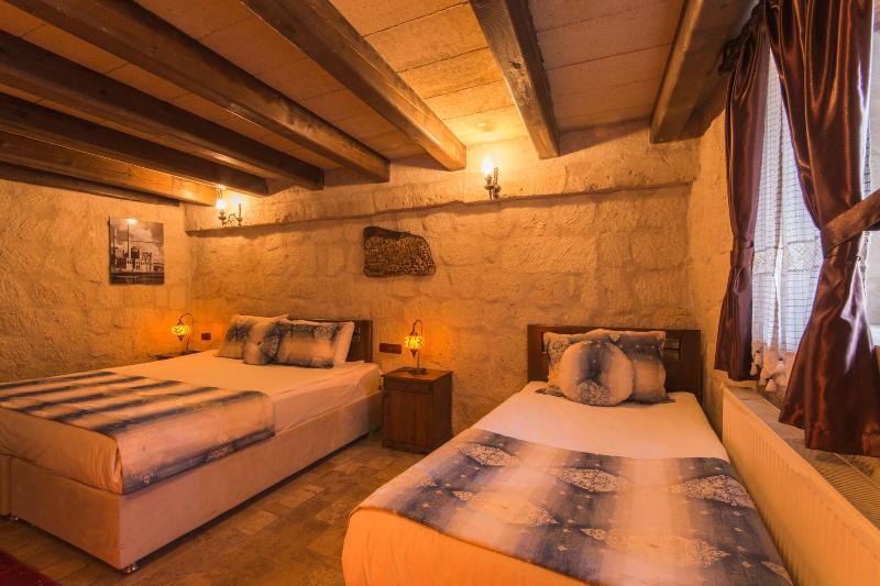 Mystic Cave House Hotel image