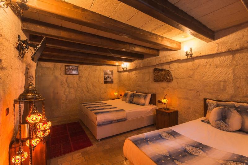 Mystic Cave House Hotel image