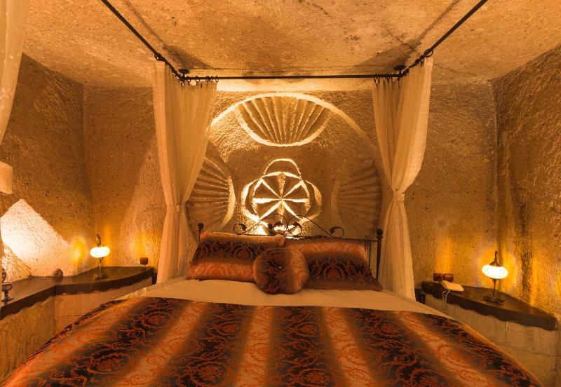 Mystic Cave House Hotel image