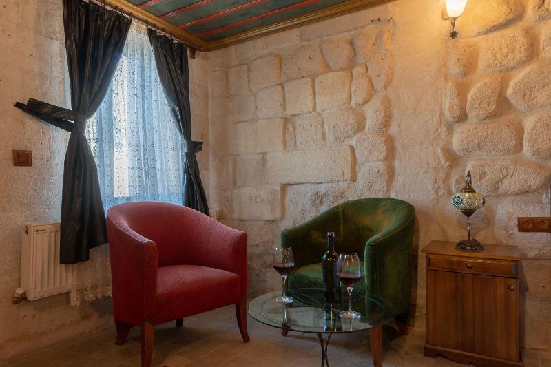 Mystic Cave House Hotel image