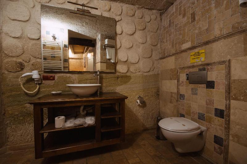 Mystic Cave House Hotel image