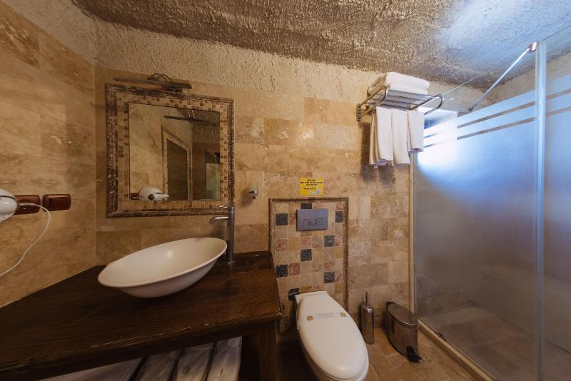 Mystic Cave House Hotel image